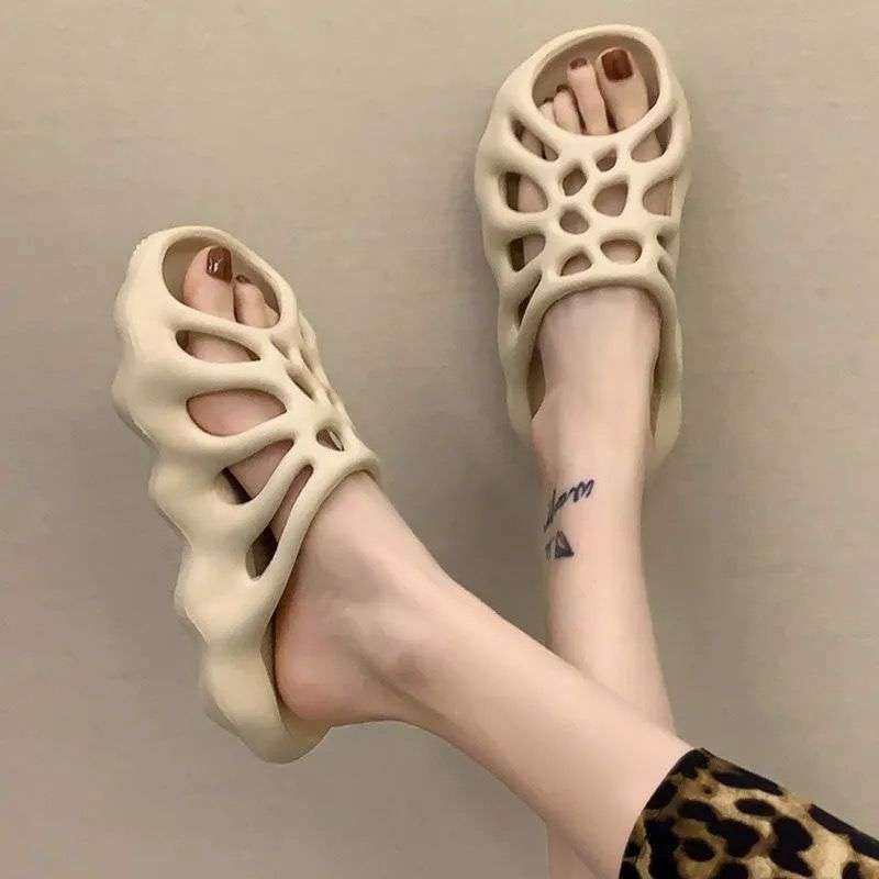 Nude - honey comb slippers to increase wear resistance (Size 43)