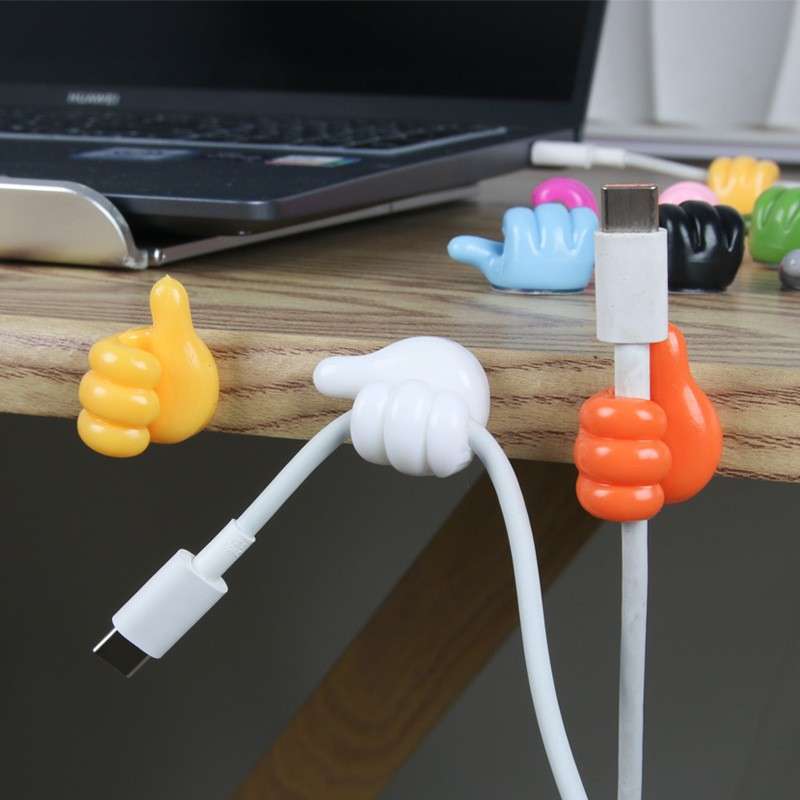 1 unit Thumb hook Cartoon creative data cable cable and tooth brush holder