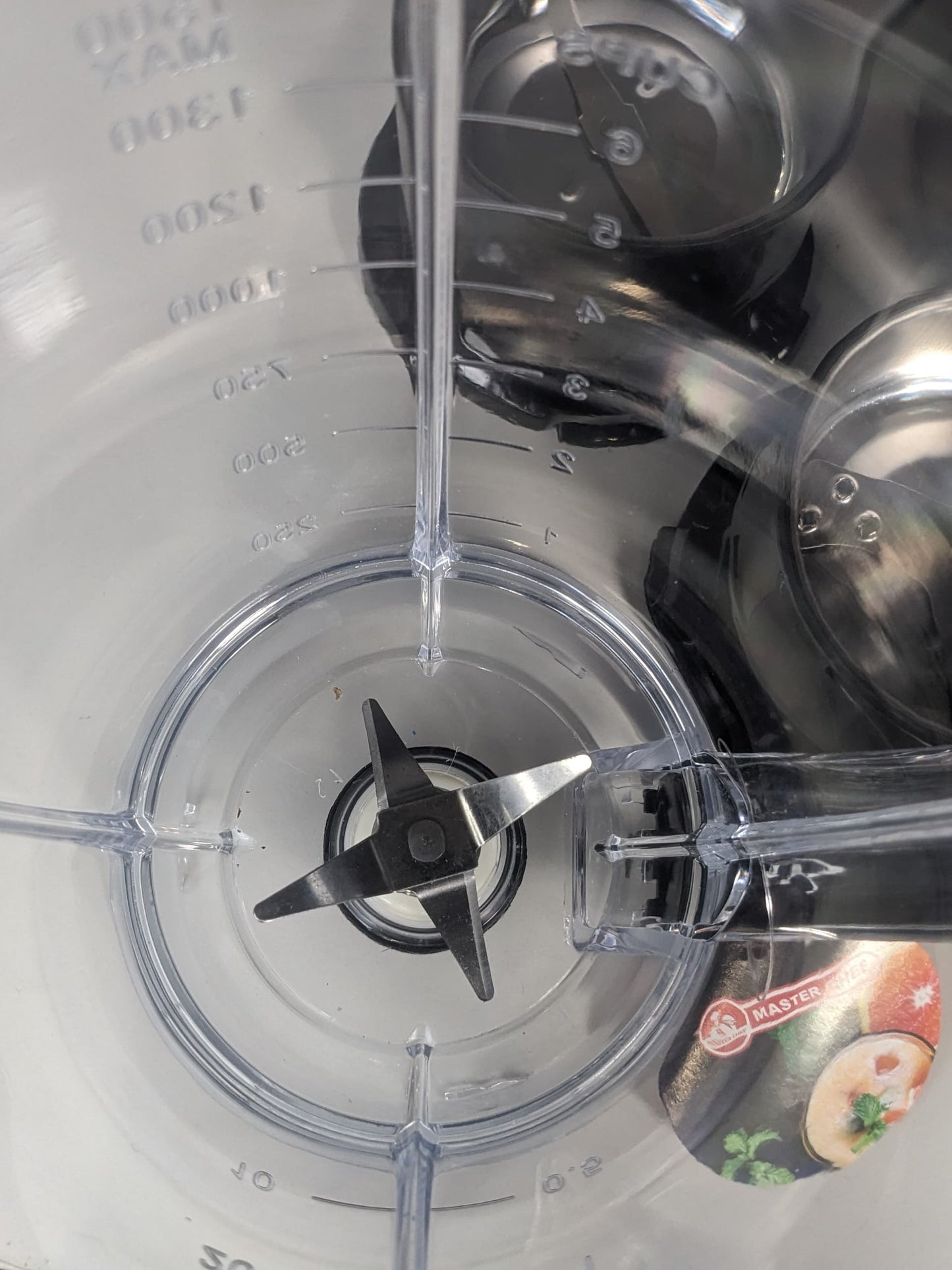 Multifunctional house hold blender with two Dry mill