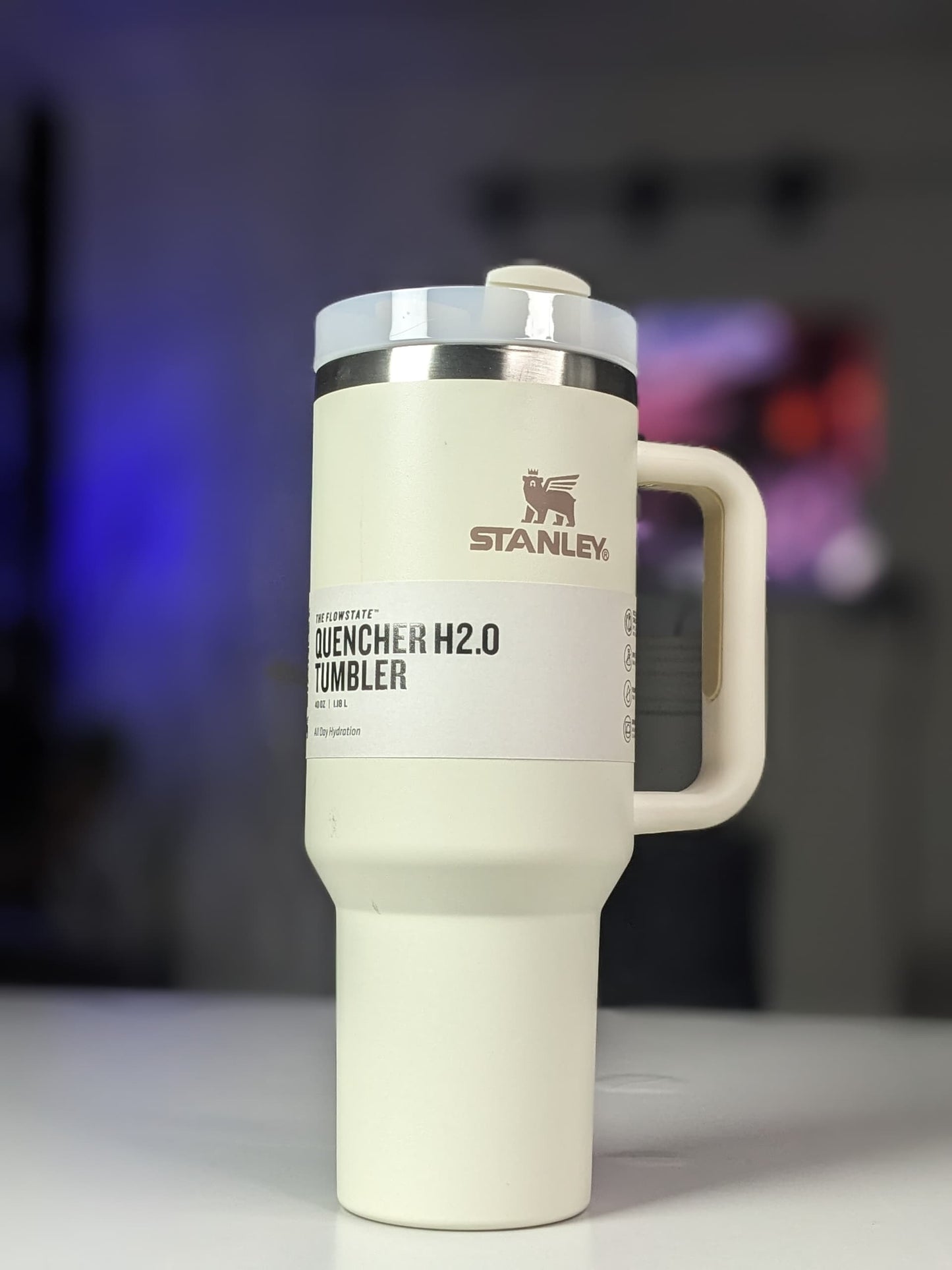 Original Stanley Quencher H2.0 Flowstate thumblr Cup - milky White