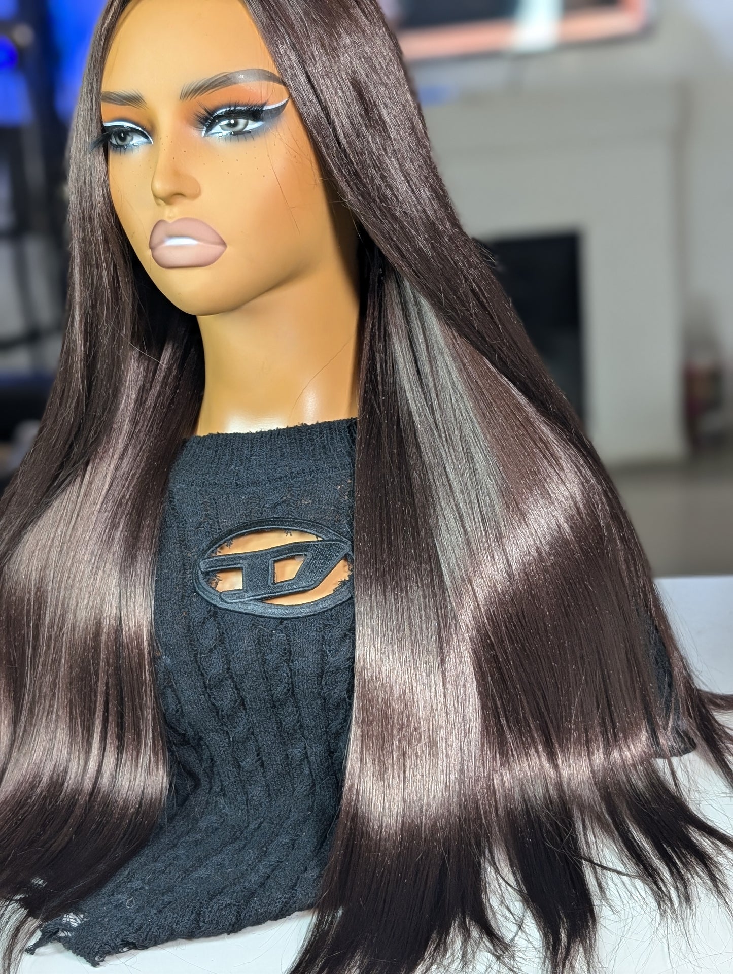 Coco Gina - 18" WIG