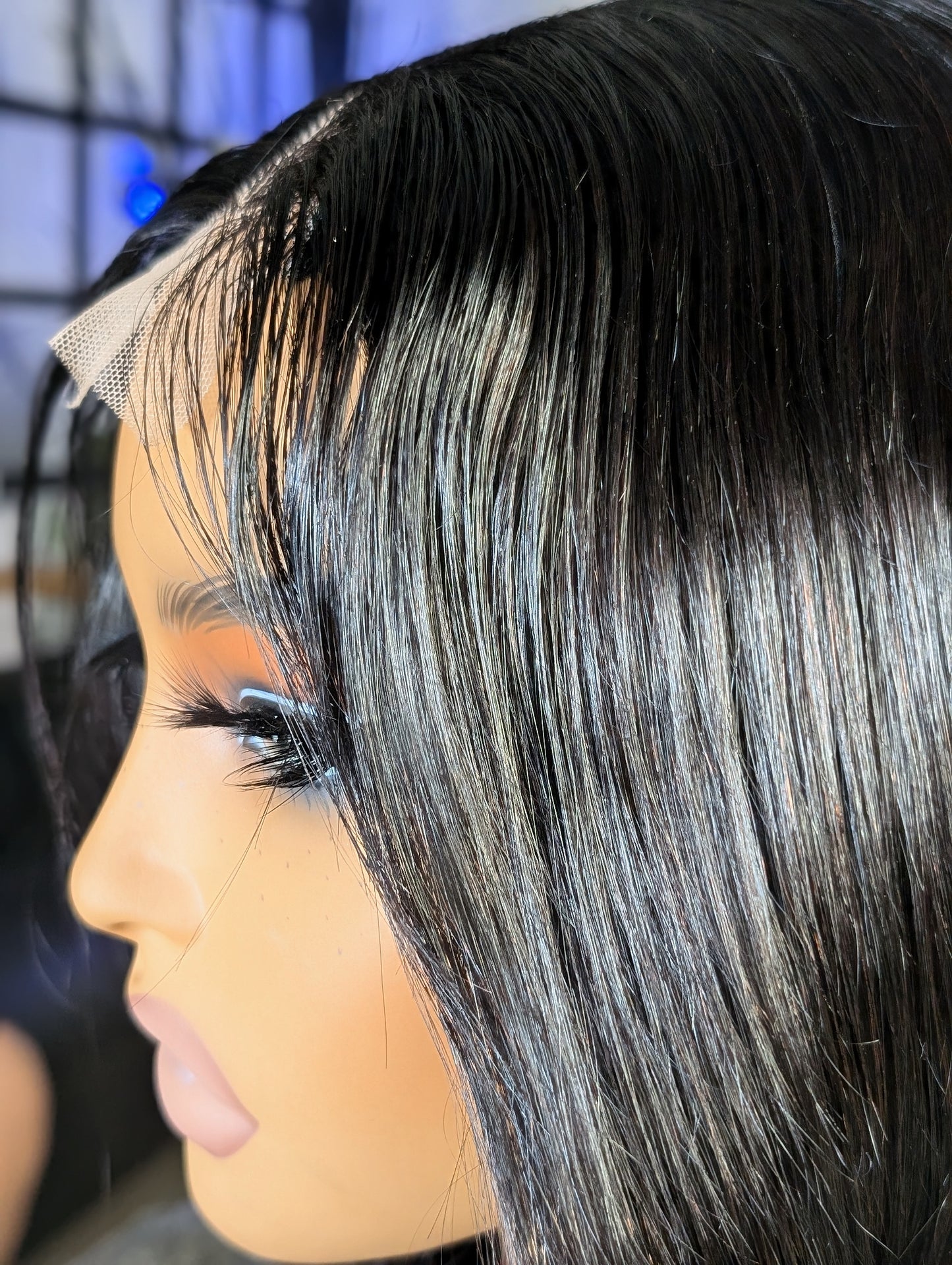 Blunt Becca 10" wig