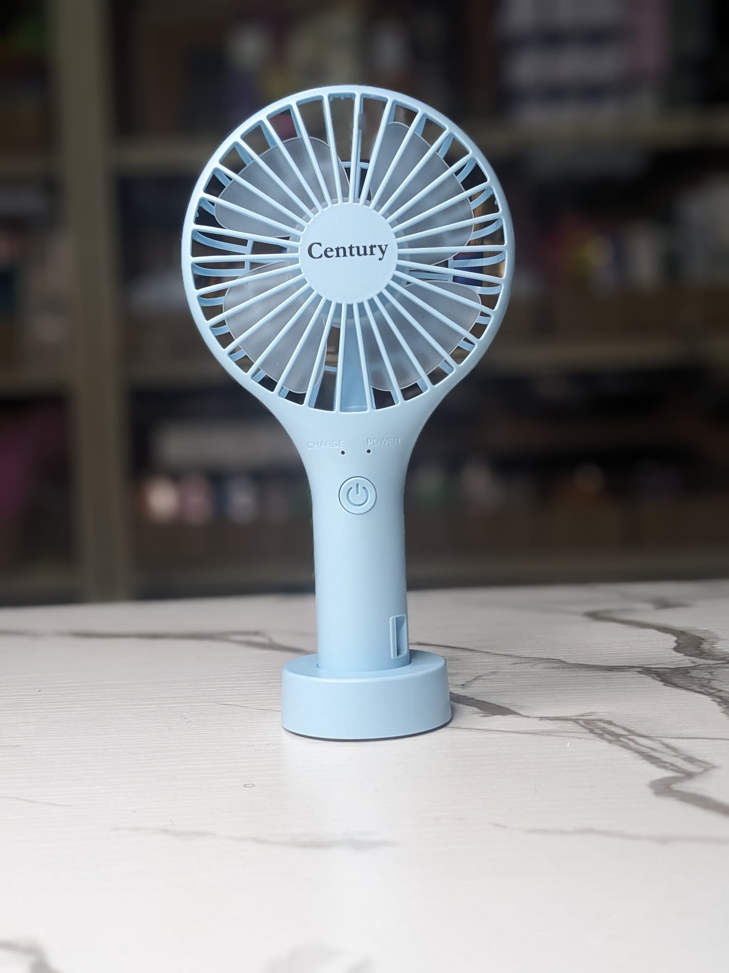 Century rechargeable fan lasts up to 4-6 hours