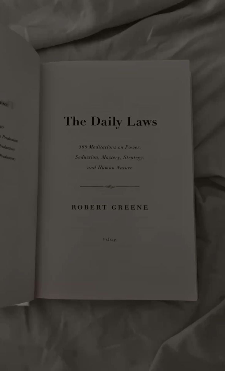 The daily laws by Robert Greene E-Book