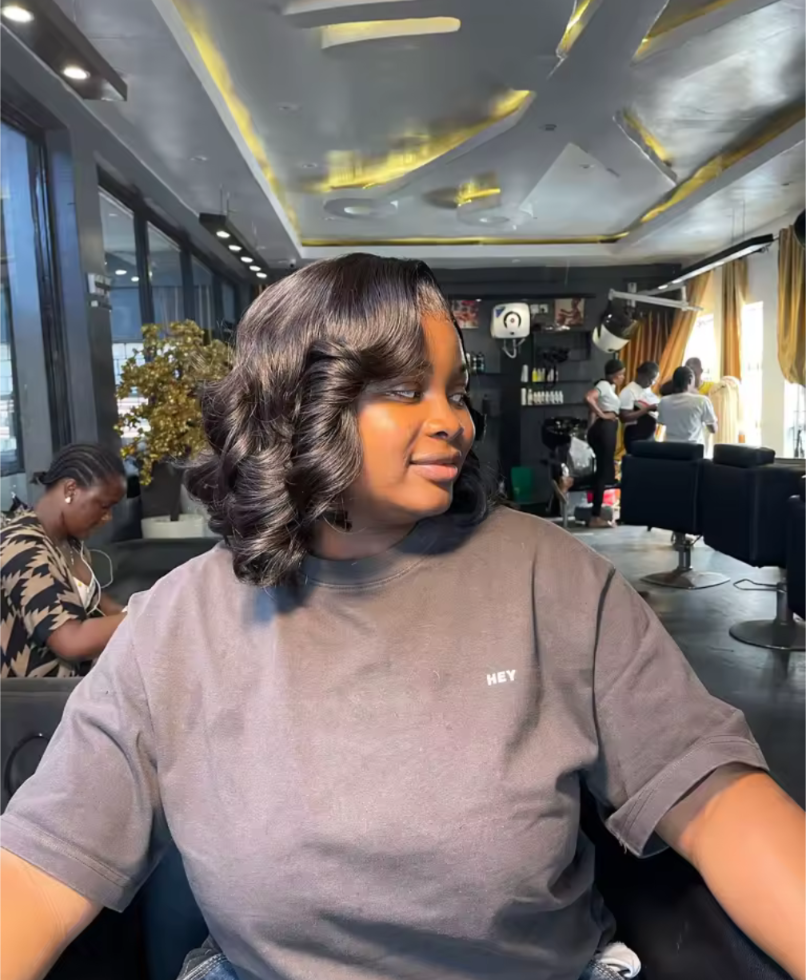 Deli 12ADouble drawn Loose bounce full frontal wig