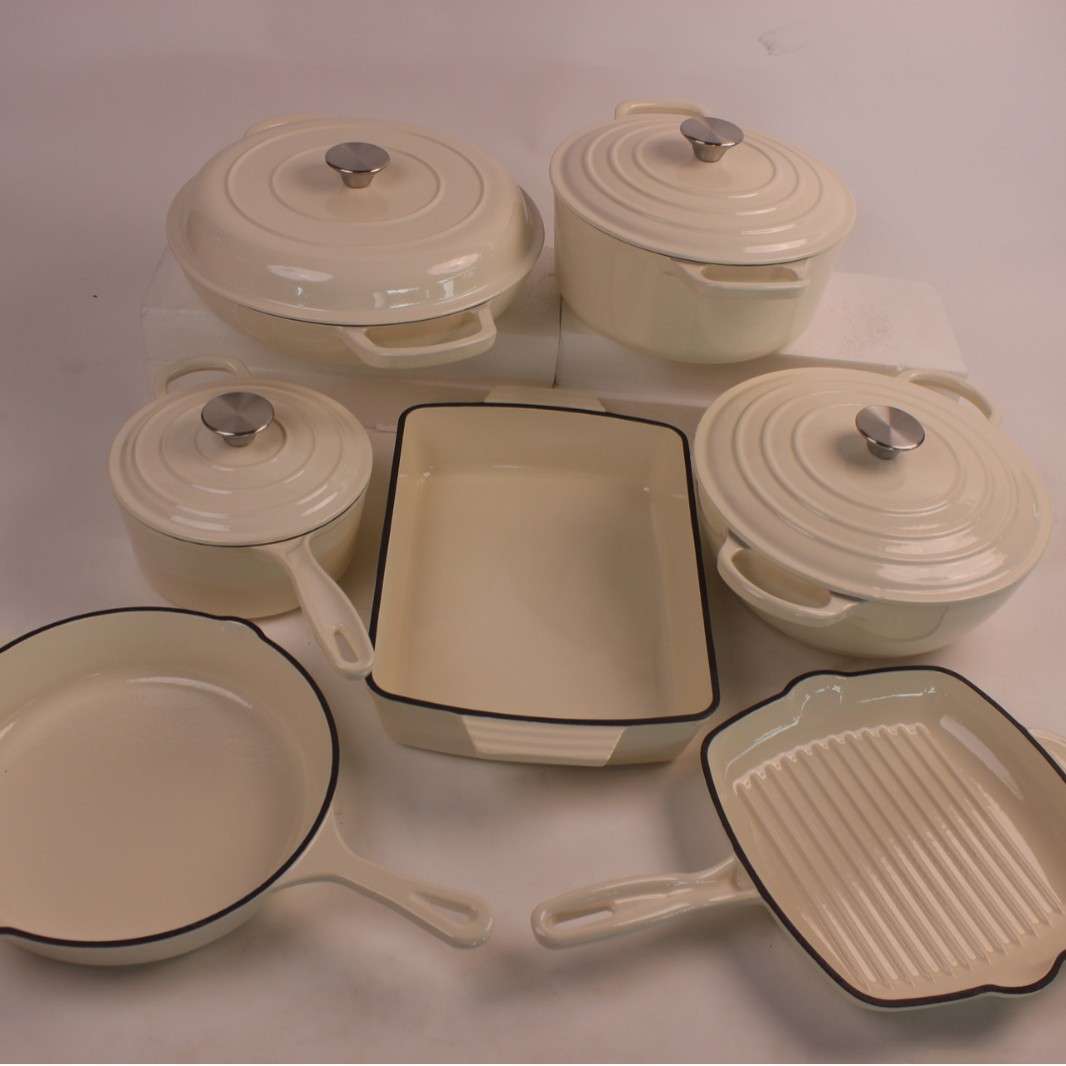 White Exclusive Cast Iron Enamel Pot 7 pieces set