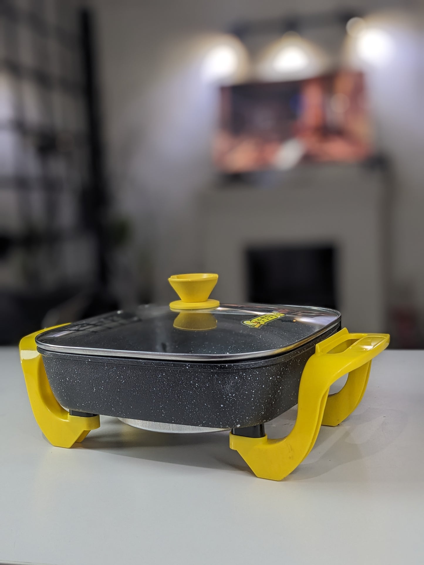 G Duck Electric Non stick Medical stone cooker