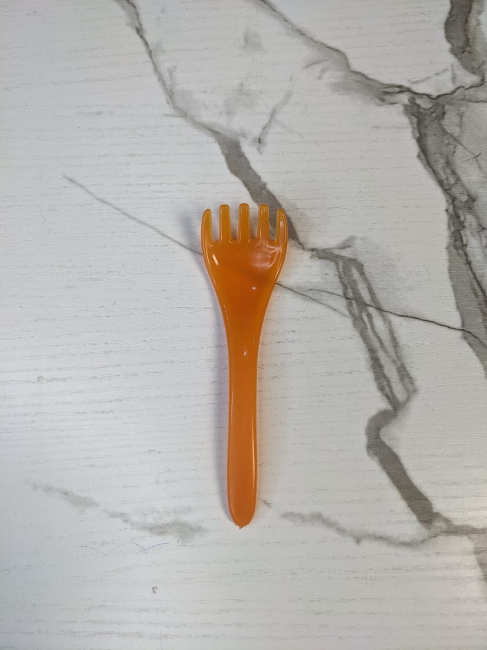 Plastic Claw Massager Blood Circulation
