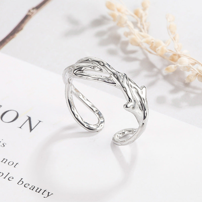 The thorn corn of Jesus Ring