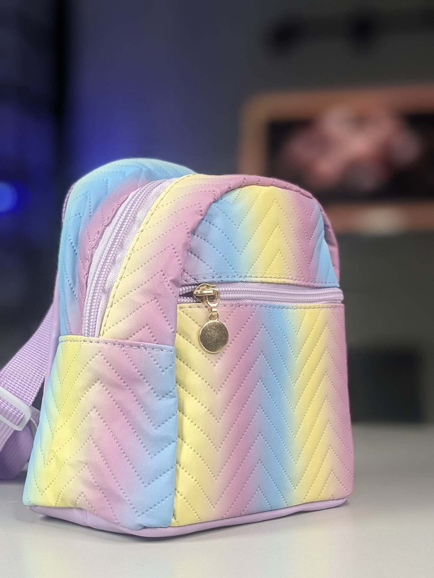 Rainbow make up Back pack (22 × 22cm)
