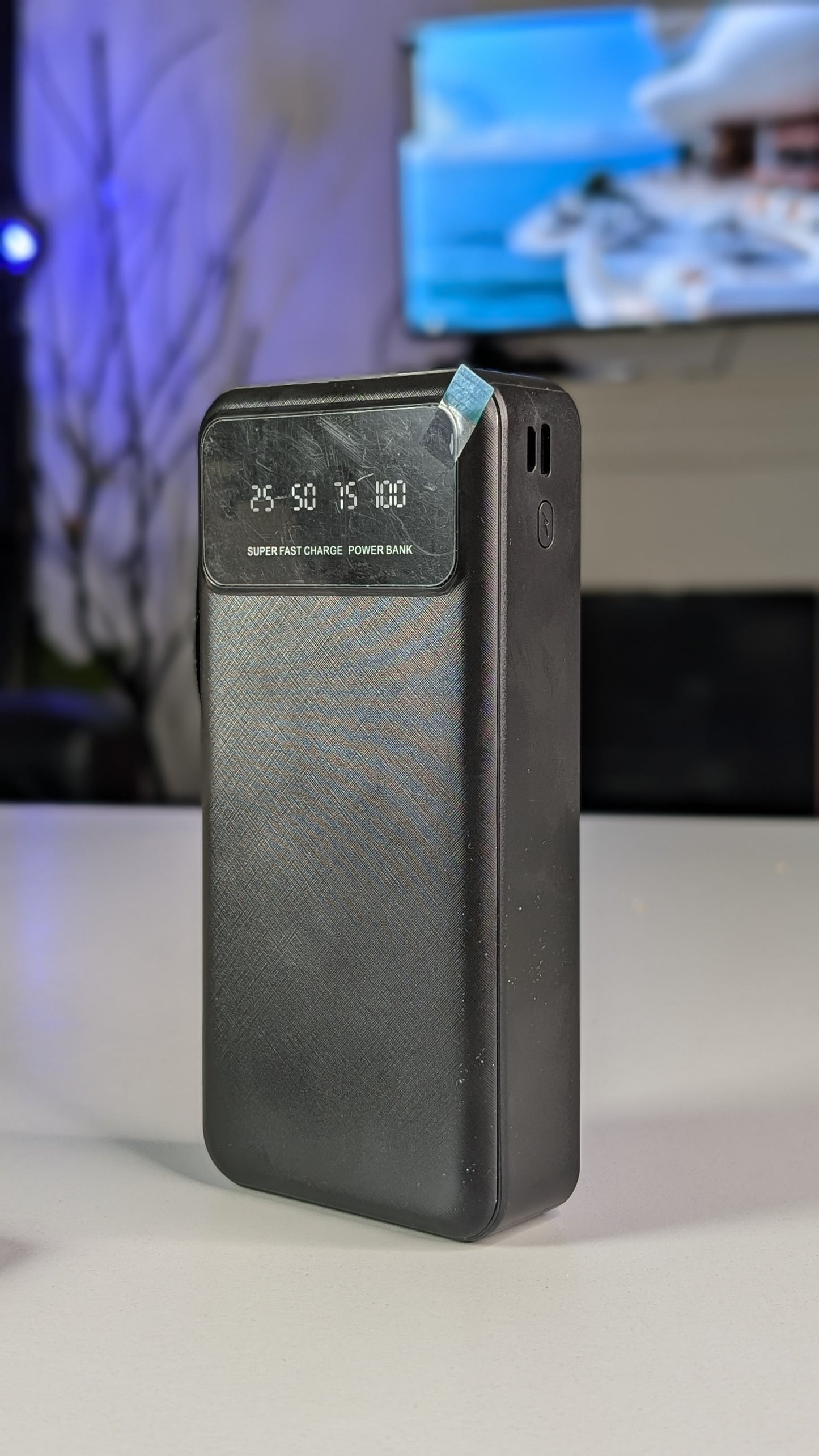 20,000 mah Macron Lighthouse power bank with LI-ION POLYMER Battery