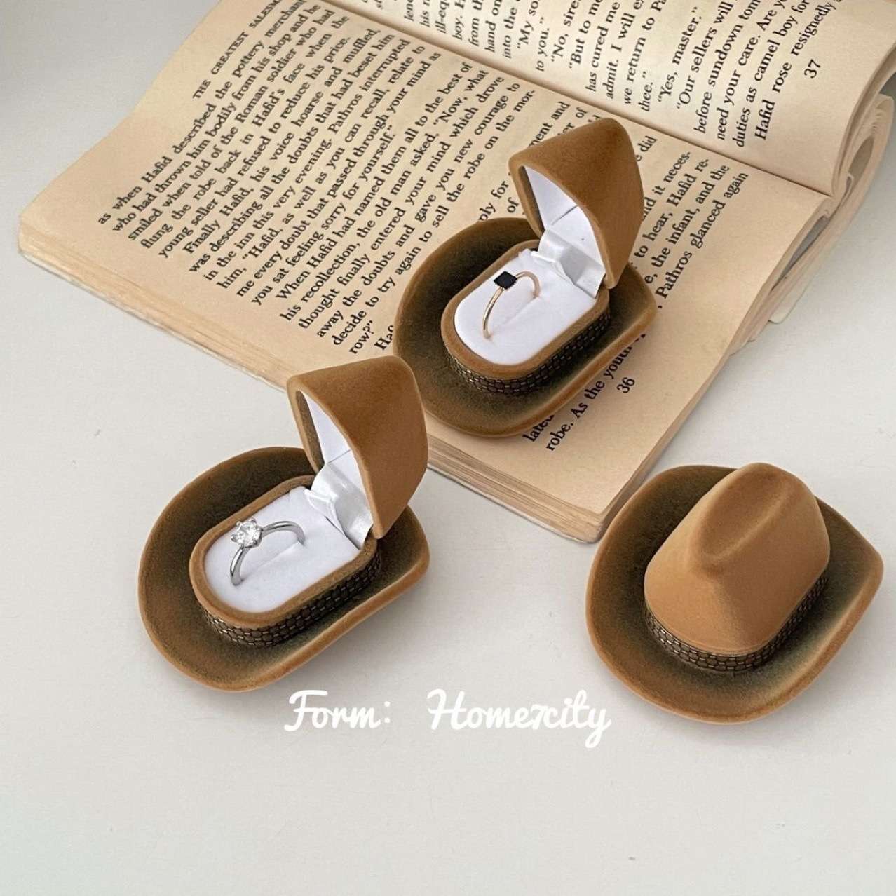 Home7city Woody Hat Ring Box Creative Jewelry Box Valentine's Day Gift Surprise Proposal Gift BOx