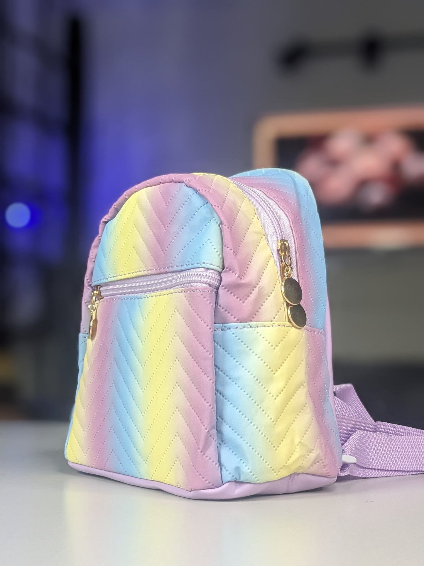 Rainbow make up Back pack (22 × 22cm)