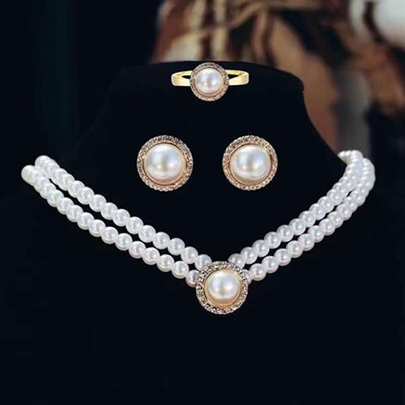 CO47 Elegant Retro Double-Layered Pearl Necklace with Diamonds