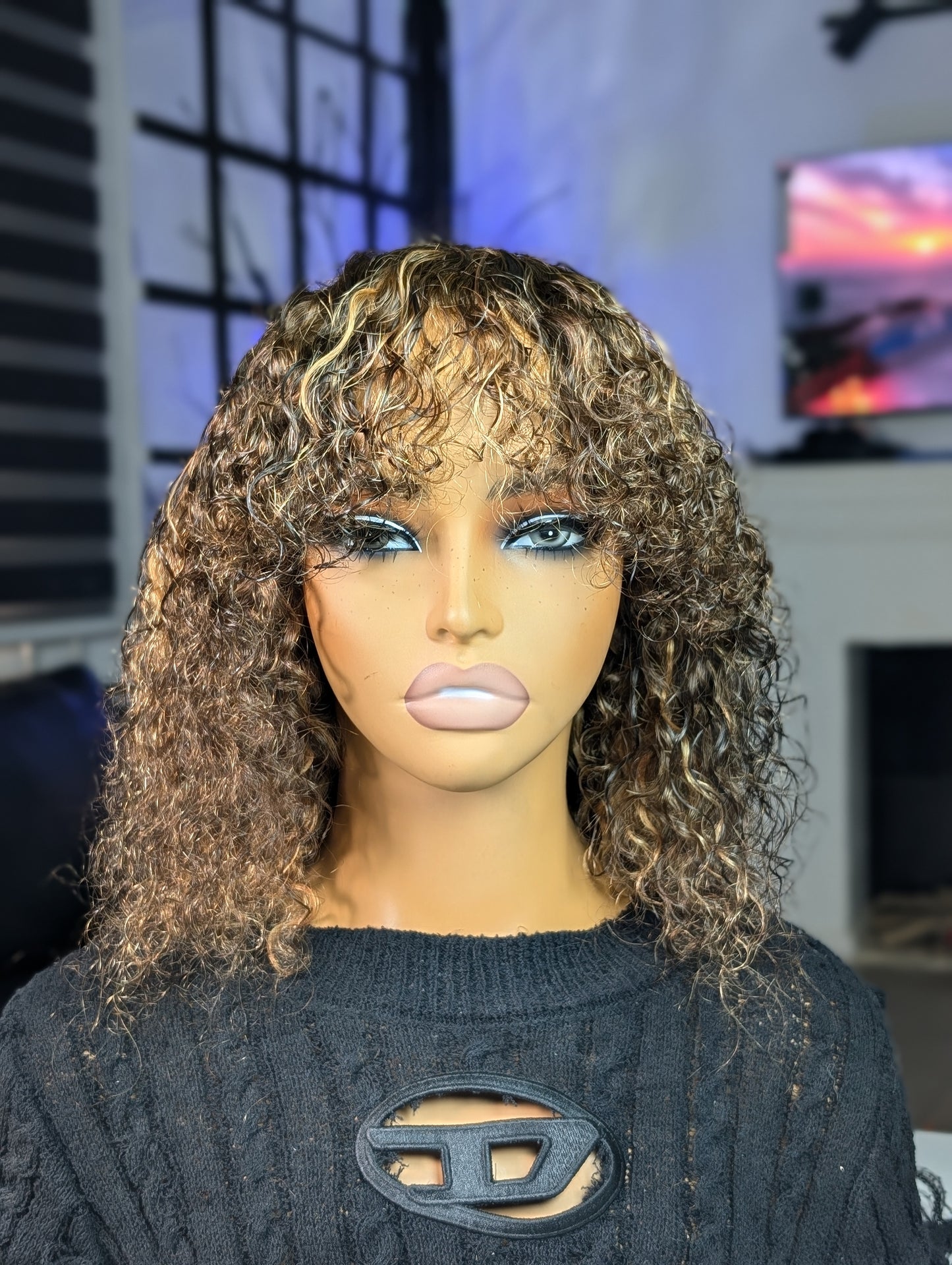 Rebeta - 12" Wig