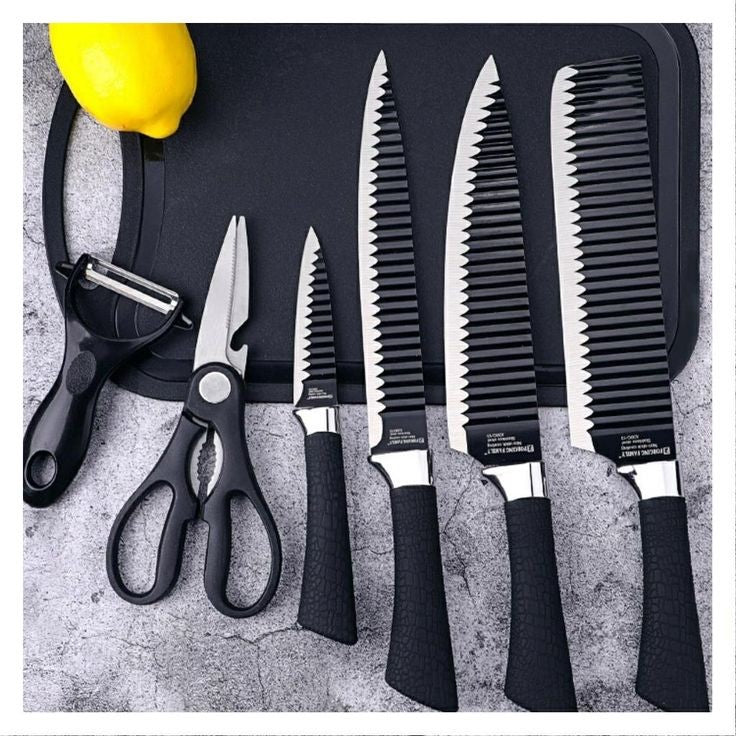 Black Premium is currogated Knife Set