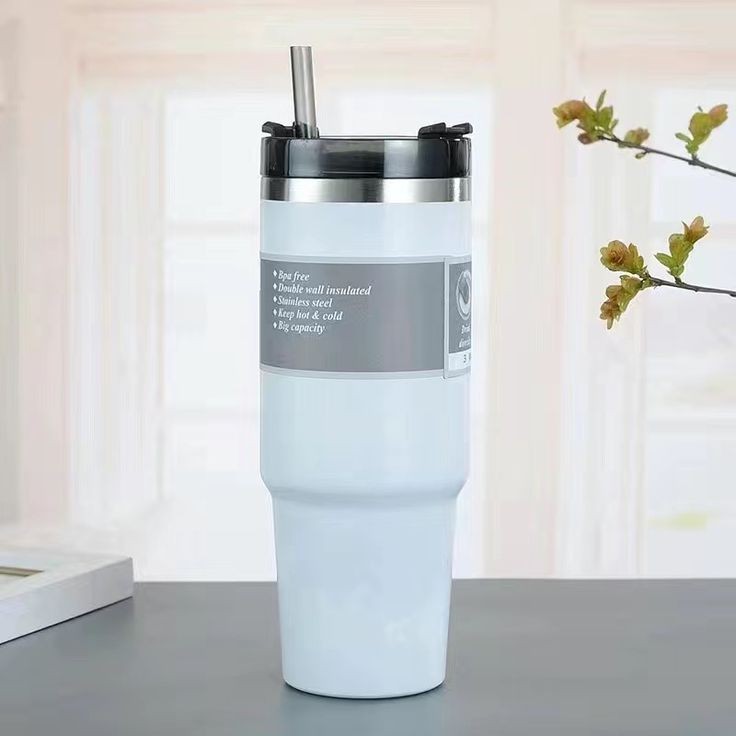 Stanley Mug Insulated vacuum  Medium tumbler (no color selection)