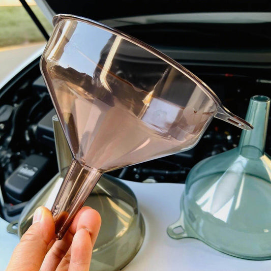 TRANSPARENT CONE SHAPED UNIVERSAL FUNNEL