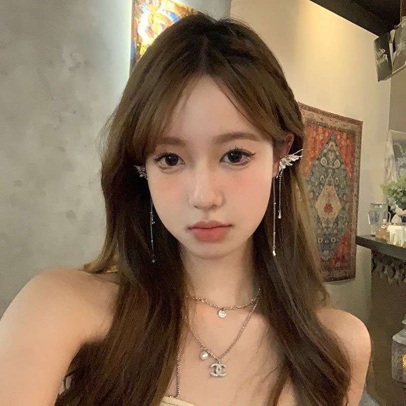 Angel's Wing Ear Clip