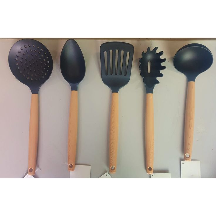 Non Stick Plastic Cooking Spoon
Cookware - 5 Set