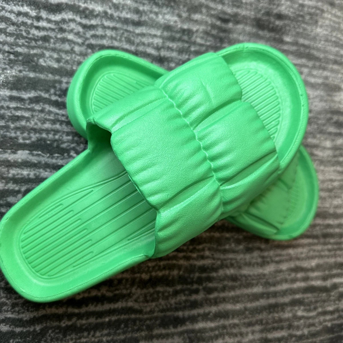 PureEase Lounge Slippers green (size 36-37)