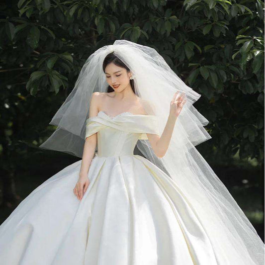 3 meters long Flowing Korean designer veil