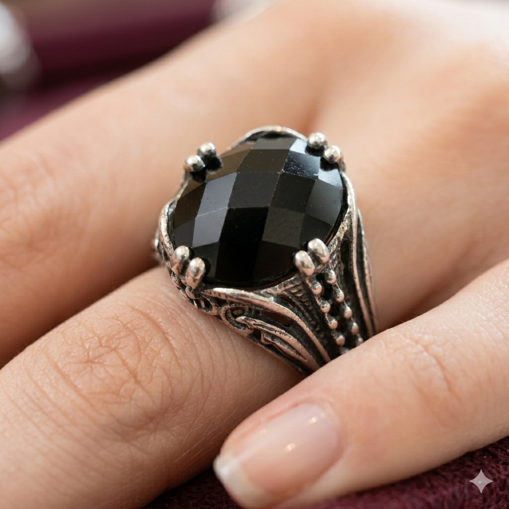 K07 | Wholesale Onyx Sovereign Ring Size 9 Non Tarnish