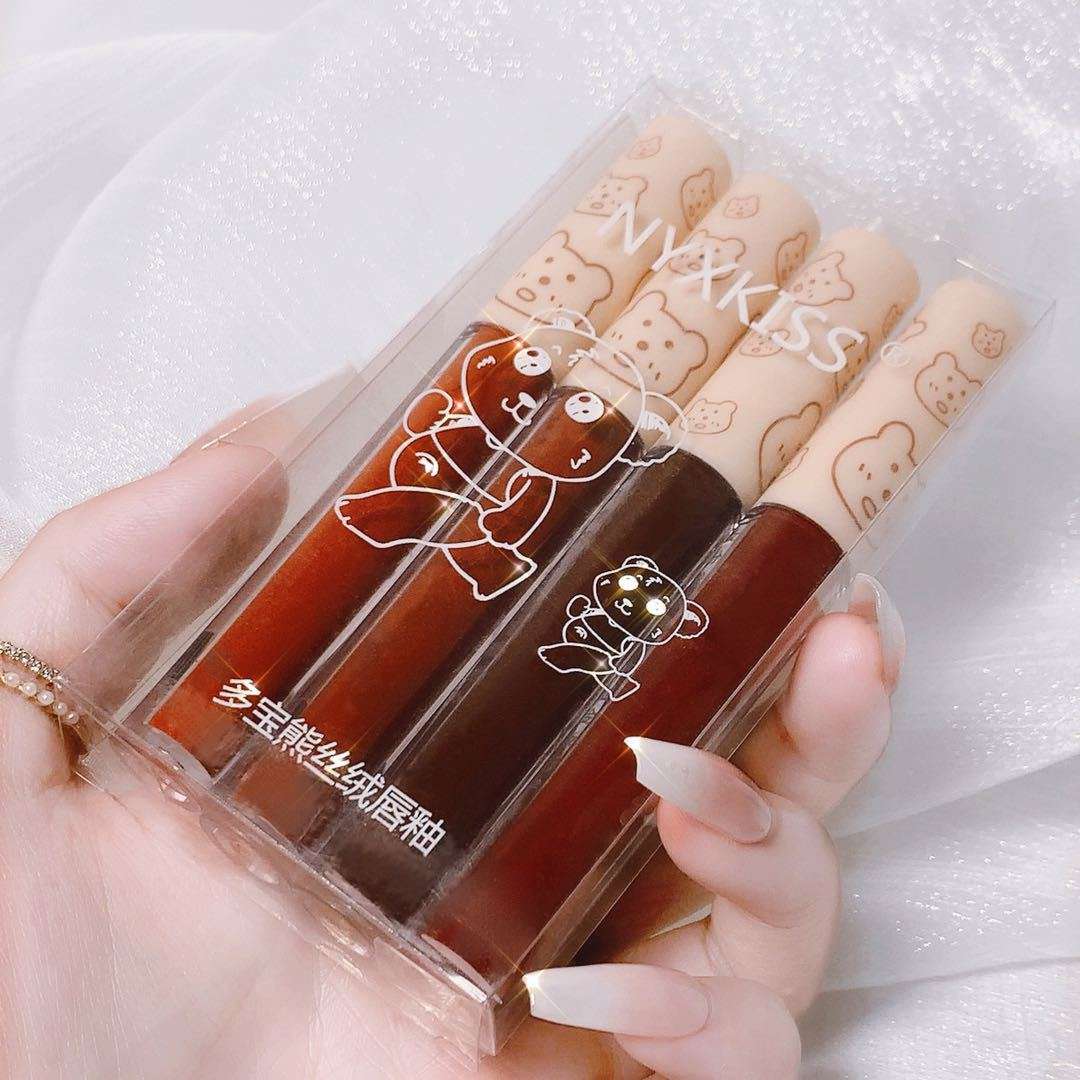 NYX kiss Lipgloss set box