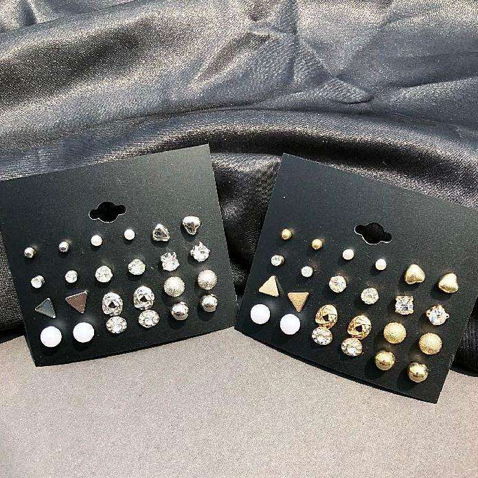 B422  multi-piece set earrings 12 pairs of plate square zircon earrings