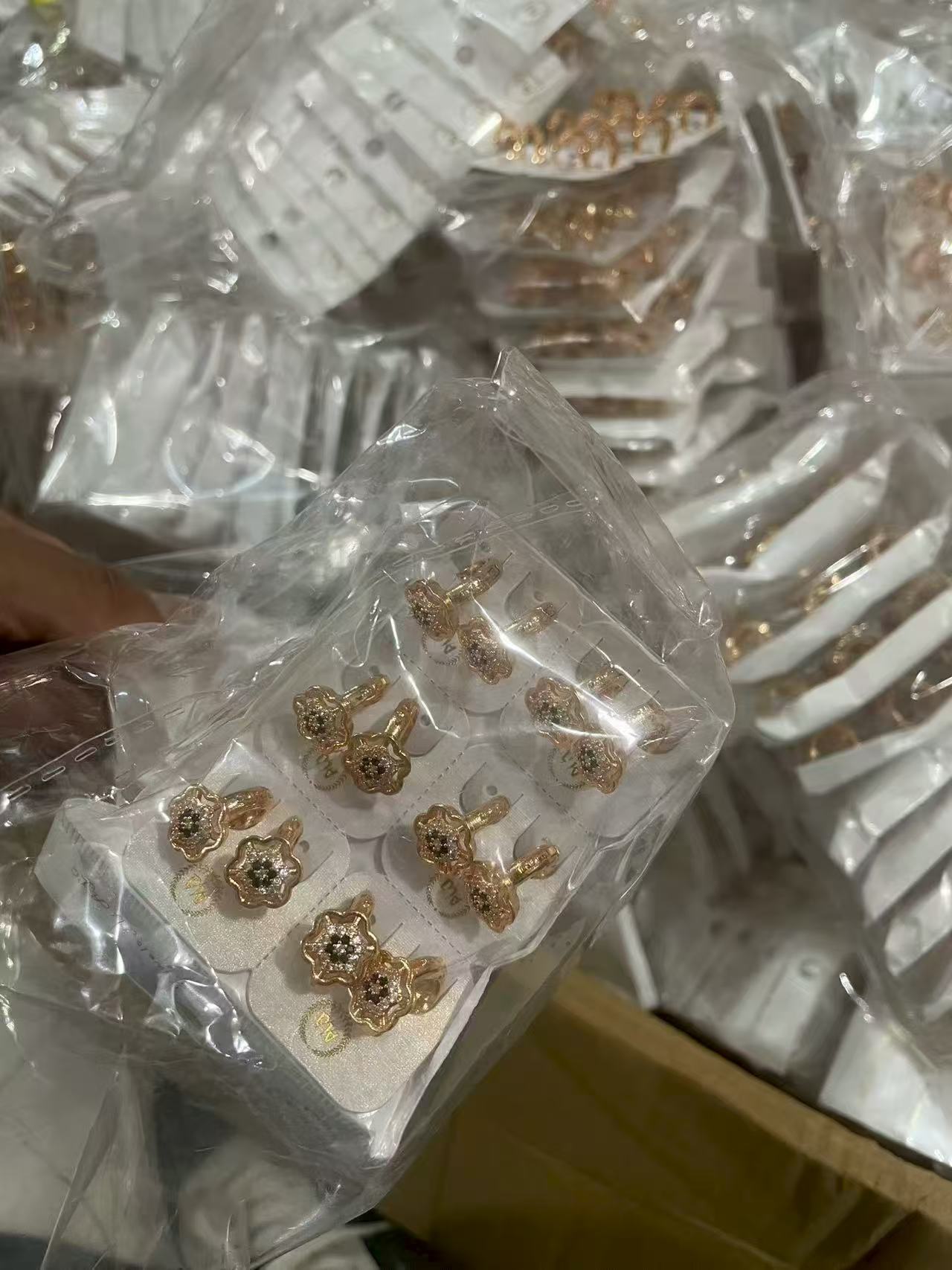 Pre-sale! | 100 packs Wholesale  Rose Gold 6 per Pack Non Tarnish Earring Collection ✨