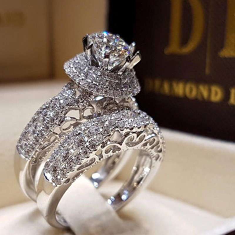 Auora engagement Ring - Size 9