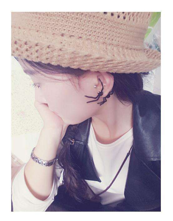 Spider earring