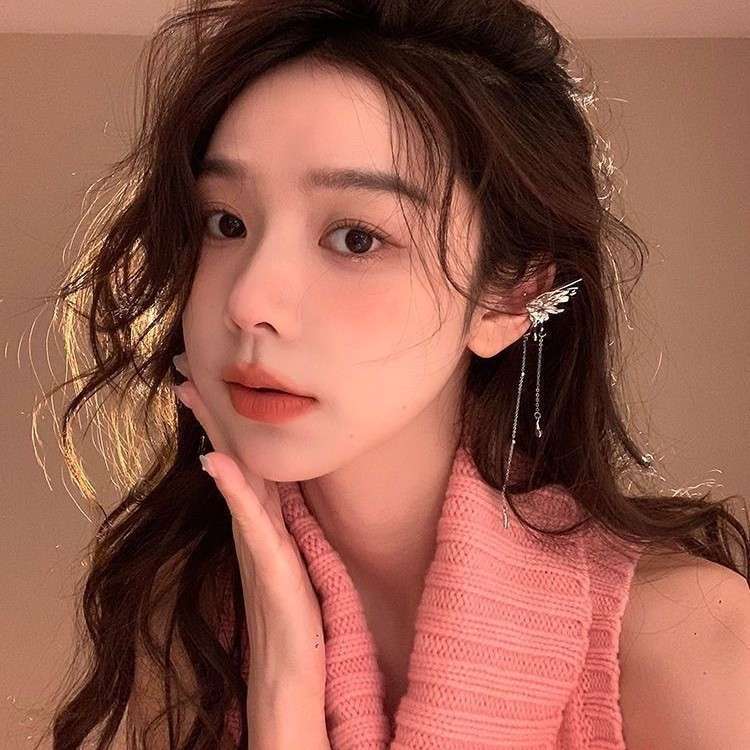 Angel's Wing Ear Clip