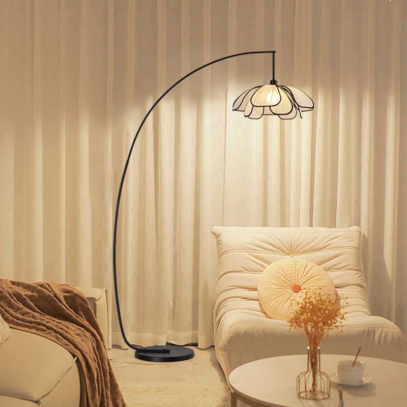 Flowers in Ancient Style Floor Lamp Japanese Style