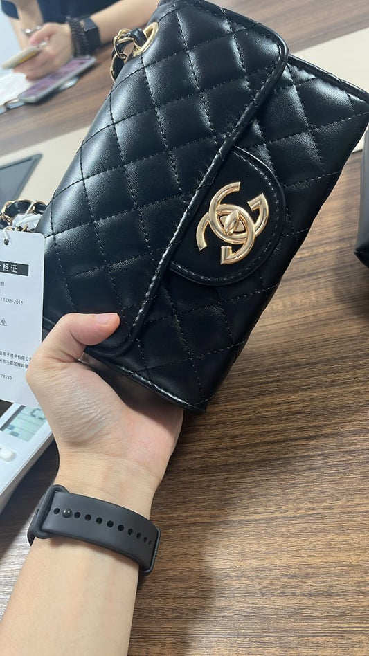 [Preorder ] Luxury Channel Bag - [Arrives Nigeria in 60days]