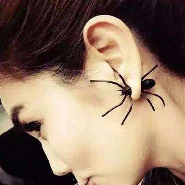 Spider earring