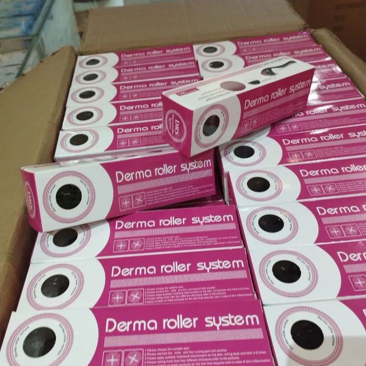 DERMA ROLLER PROFESSIONAL MICRONEEDLING HAIR / SKIN CARE TOOL